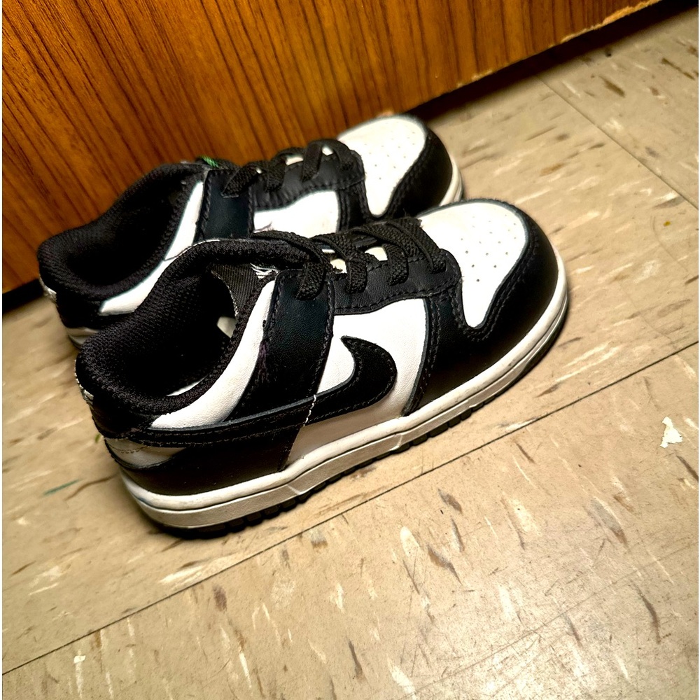 Toddler Nike Panda dunks